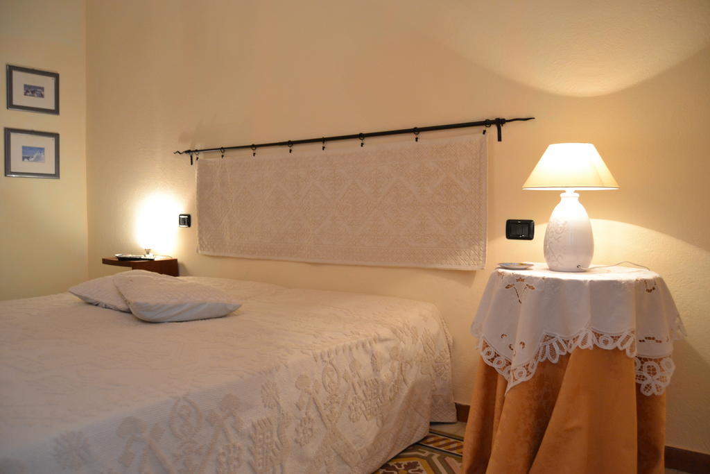 S'Attobiu B&B And Guest-Houses Teulada Camera foto